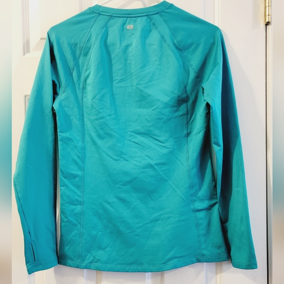 Athletic top - Picture 2 of 4